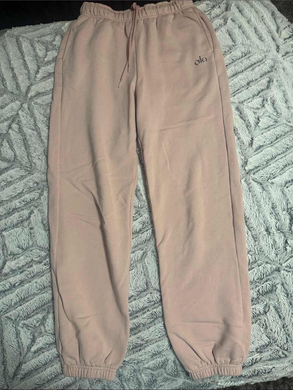ALO Yoga Blush Jogger Sweatpants